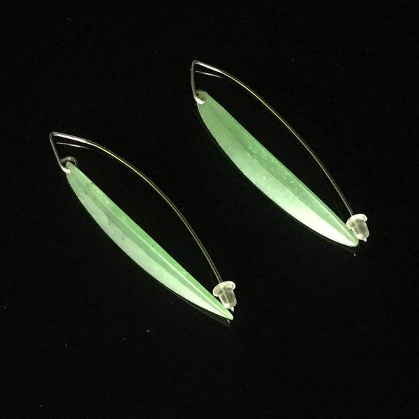 Hono pounamu leaf and silver earrings