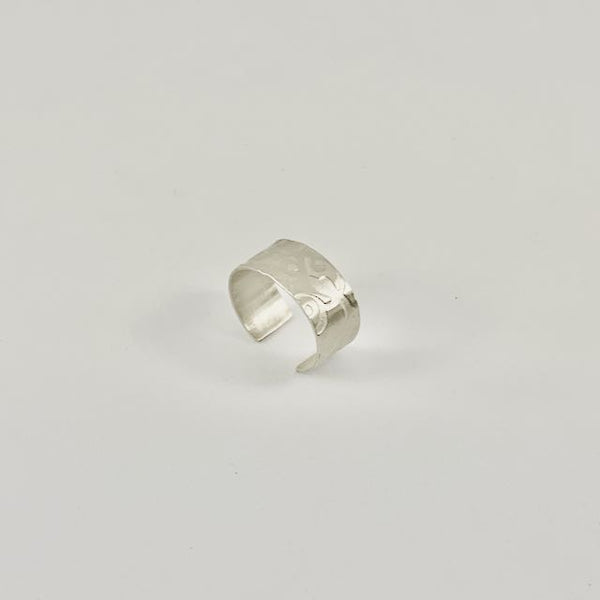 Kowhaiwhai silver long pattern cuff ring