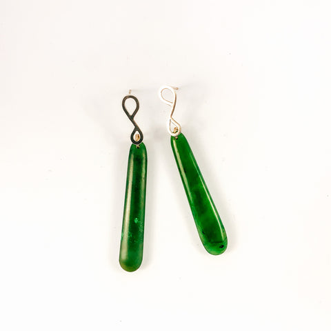 Hono pounamu and silver eight earrings